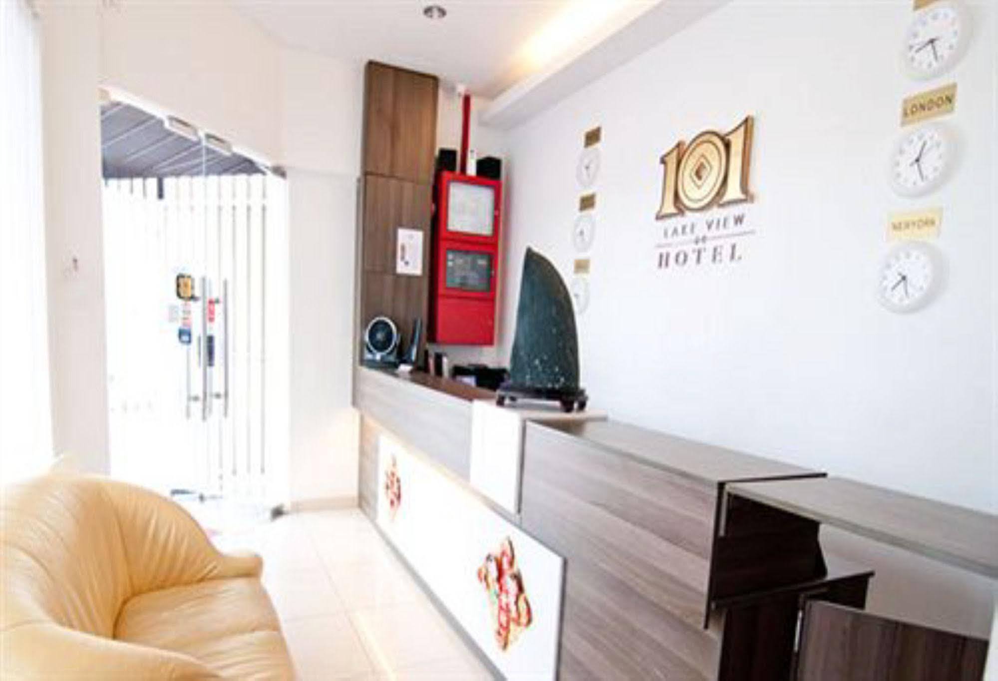 101 Lake View Hotel Puchong Ngoại thất bức ảnh